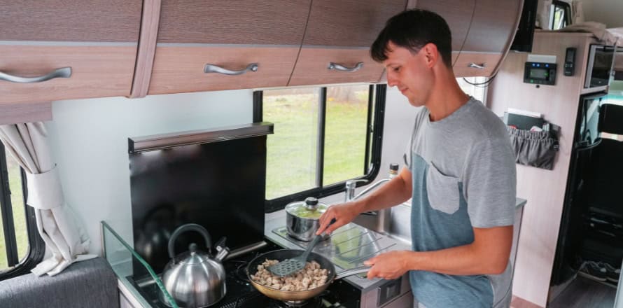 Delicious meals in the comfort of your campervan kitchen