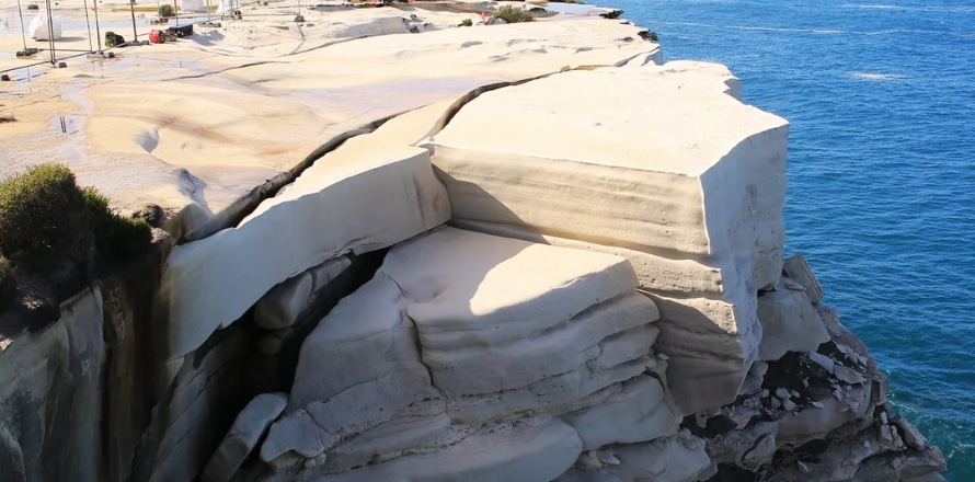 Wedding Cake Rock