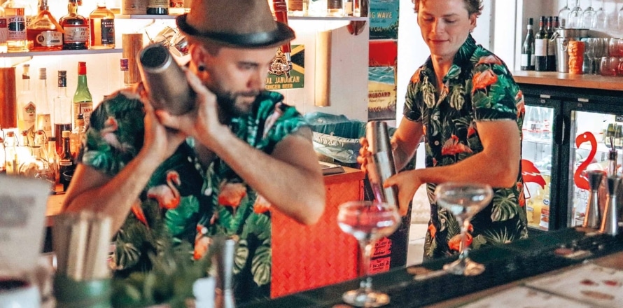 Flamingos Tiki Bar